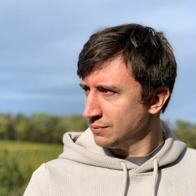 Андрей Похарский